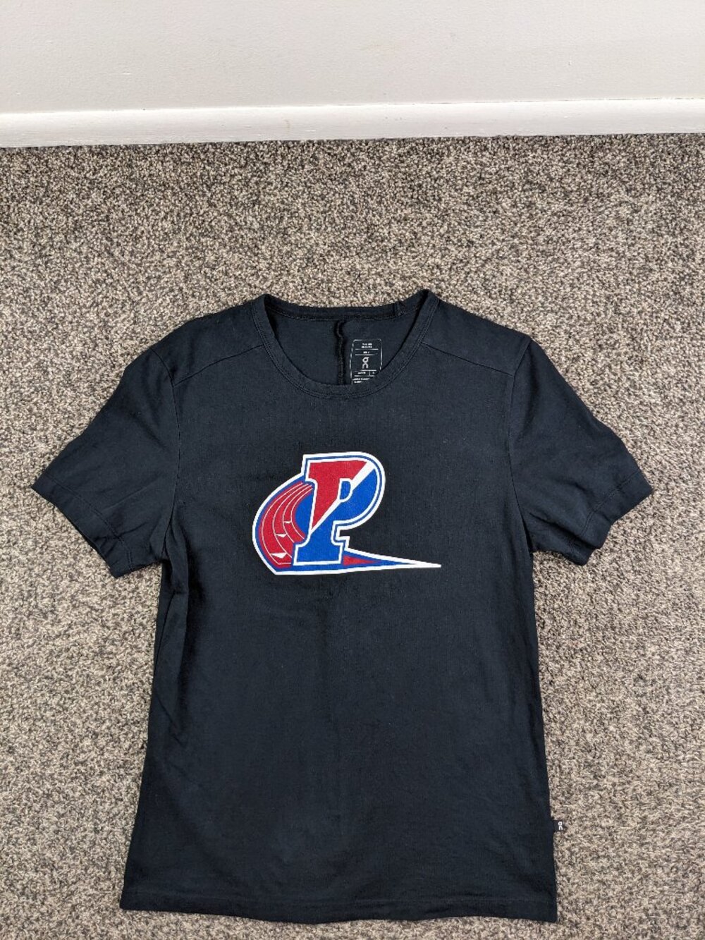 Penn Relays Shirt University Pennsylvania On Cloud Running Mens Small